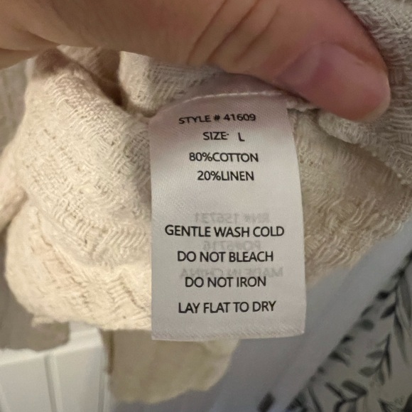 Neuflora Elbridge Cream Top Large - Picture 6 of 7